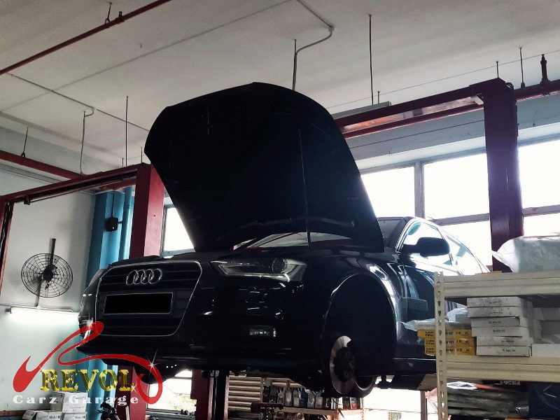 The oil leak traced to the sump gasket on the Audi A4.