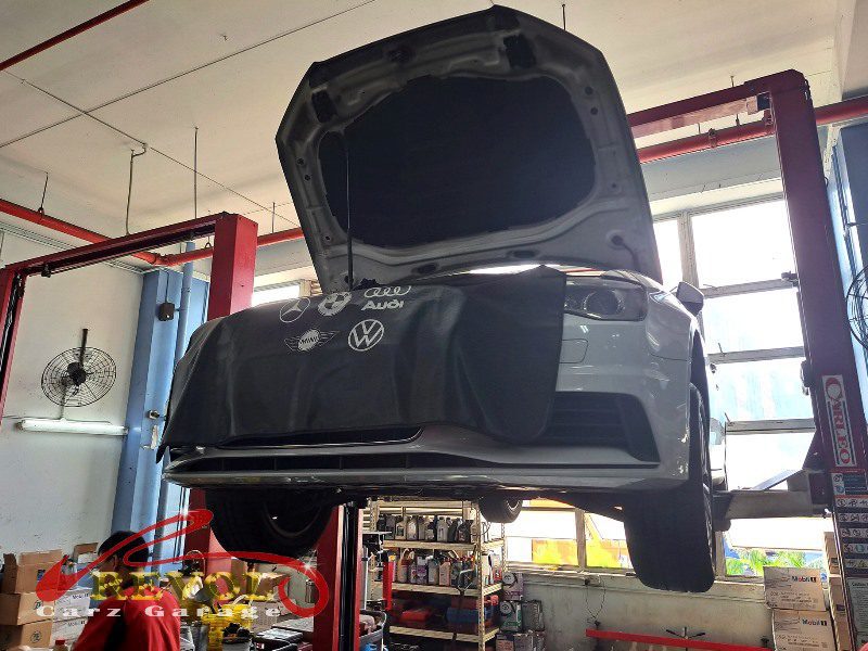 Diagnostics on the Audi A3 showing the crankcase ventilation fault codes.