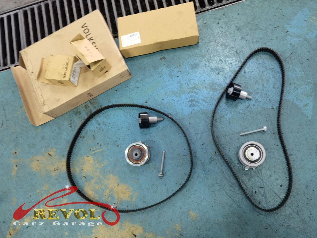The new genuine Audi-spec timing belt, tensioner and rollers ready to fit.