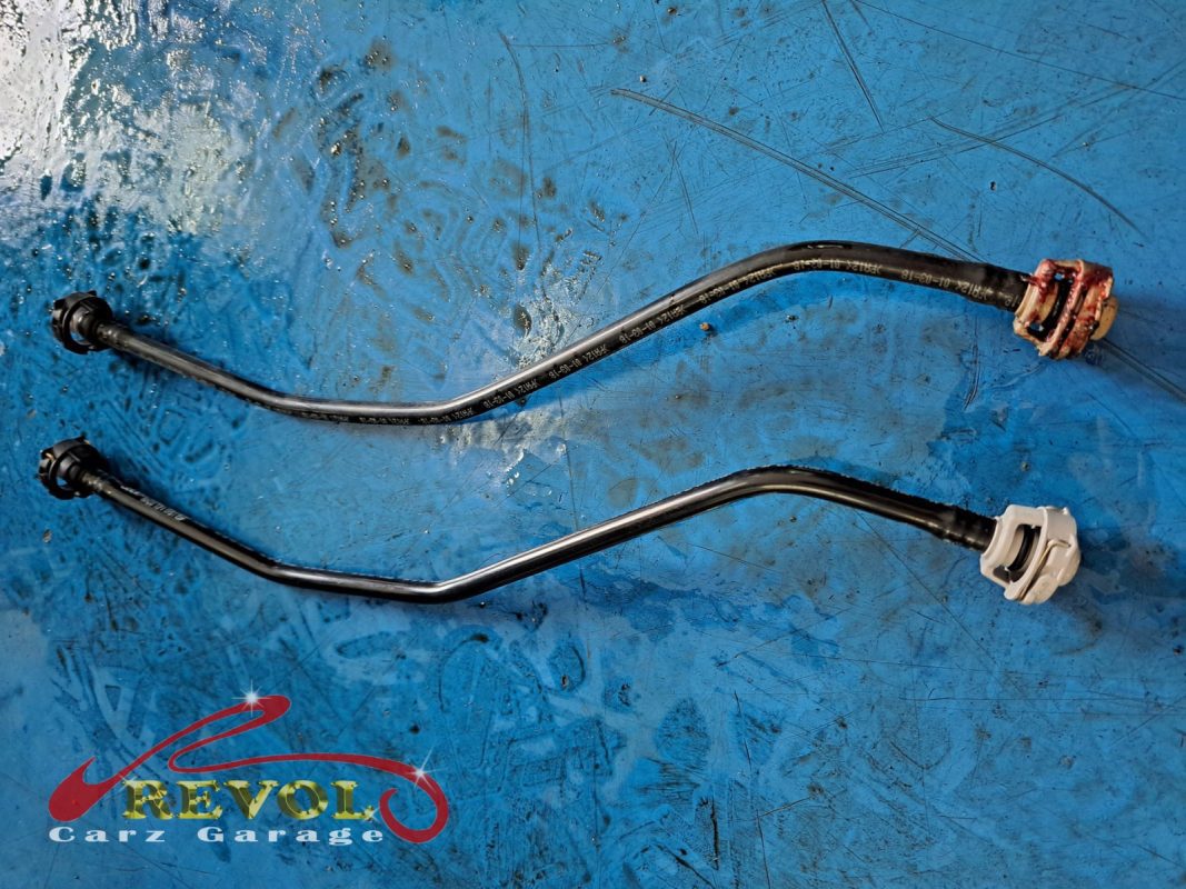 The new VW-spec belt and tensioner ready to fit.