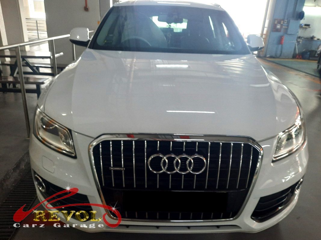 Audi Q5 parked at the workshop, in for aircon compressor inspection.