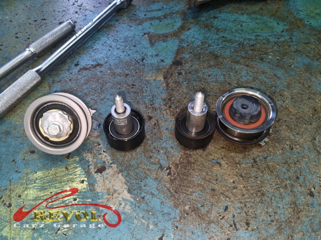 The new Audi-spec timing kit: belt, tensioner, idlers and water pump.