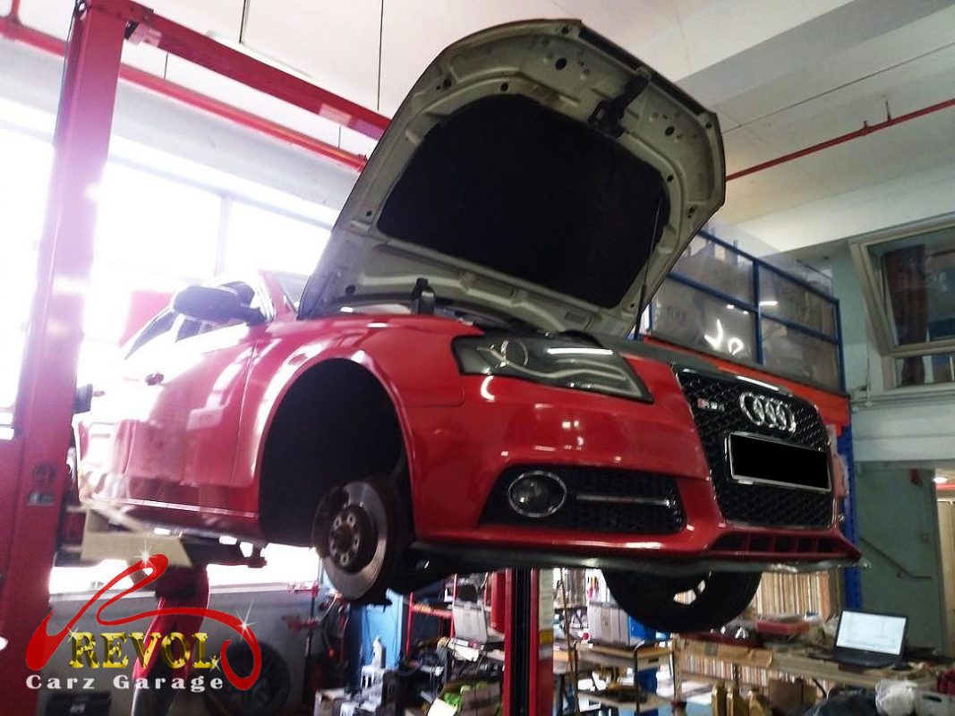 The jamming caliper stripped, cleaned and the slides serviced.