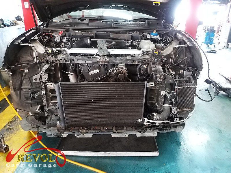 The new genuine Audi-spec radiator ready to fit.