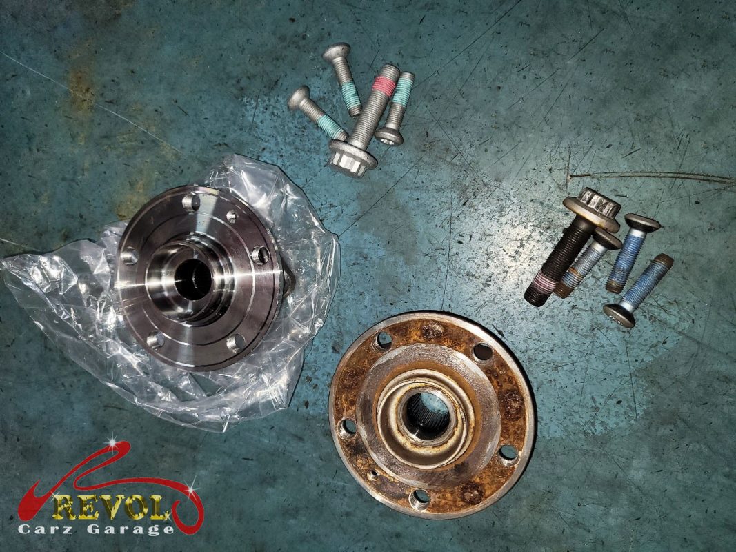 The new genuine Audi-spec wheel bearing ready to fit.