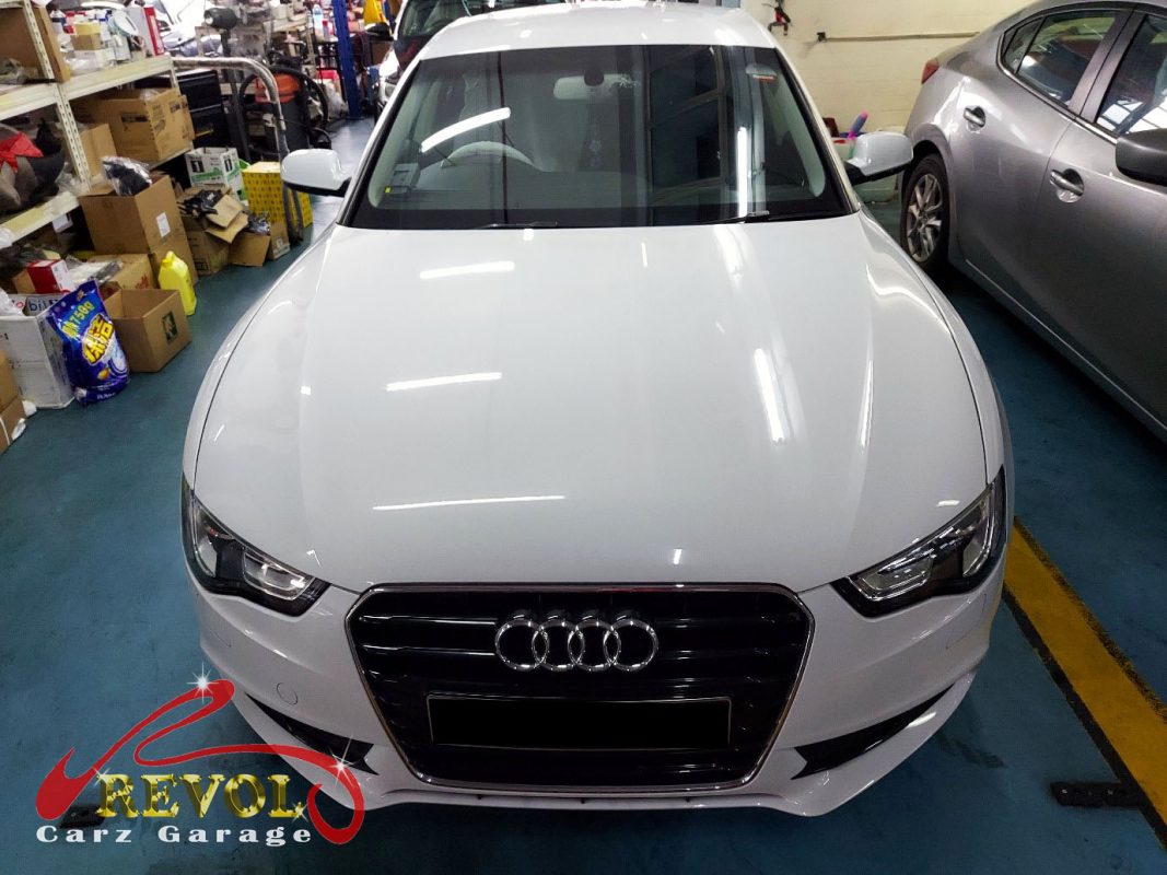 Audi A5 parked at the workshop, in for engine mount inspection.