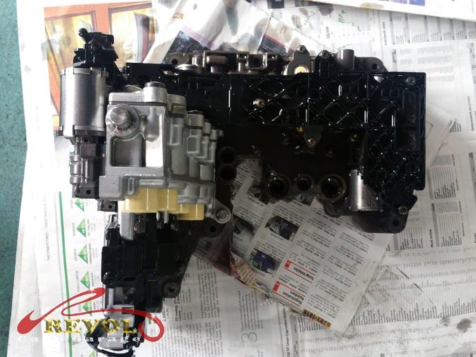 The failed gear control unit professionally dismantled out.