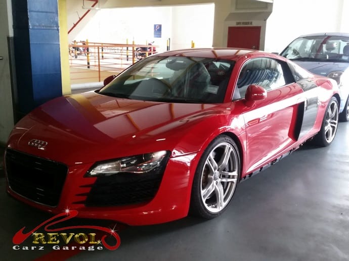 Audi R8 at the workshop, in for an aircon fault and a side skirt respray.