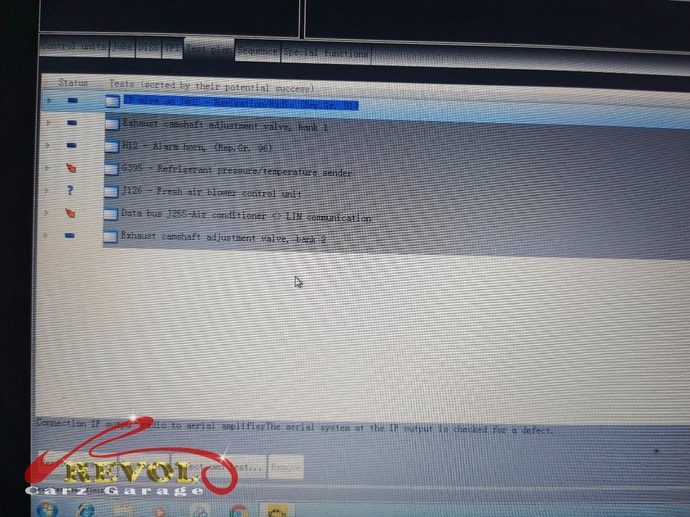 The diagnostic handset reading the aircon fault codes on the R8.