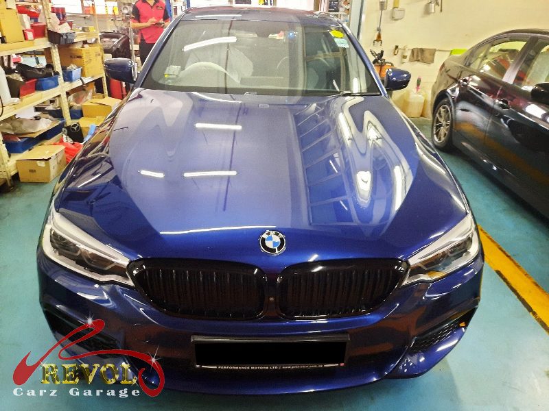 BMW 20i parked at the workshop, in for front brake inspection.