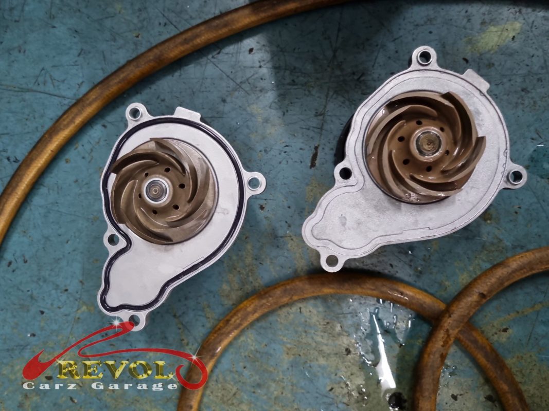 The new BMW-spec water pump and thermostat ready to fit.