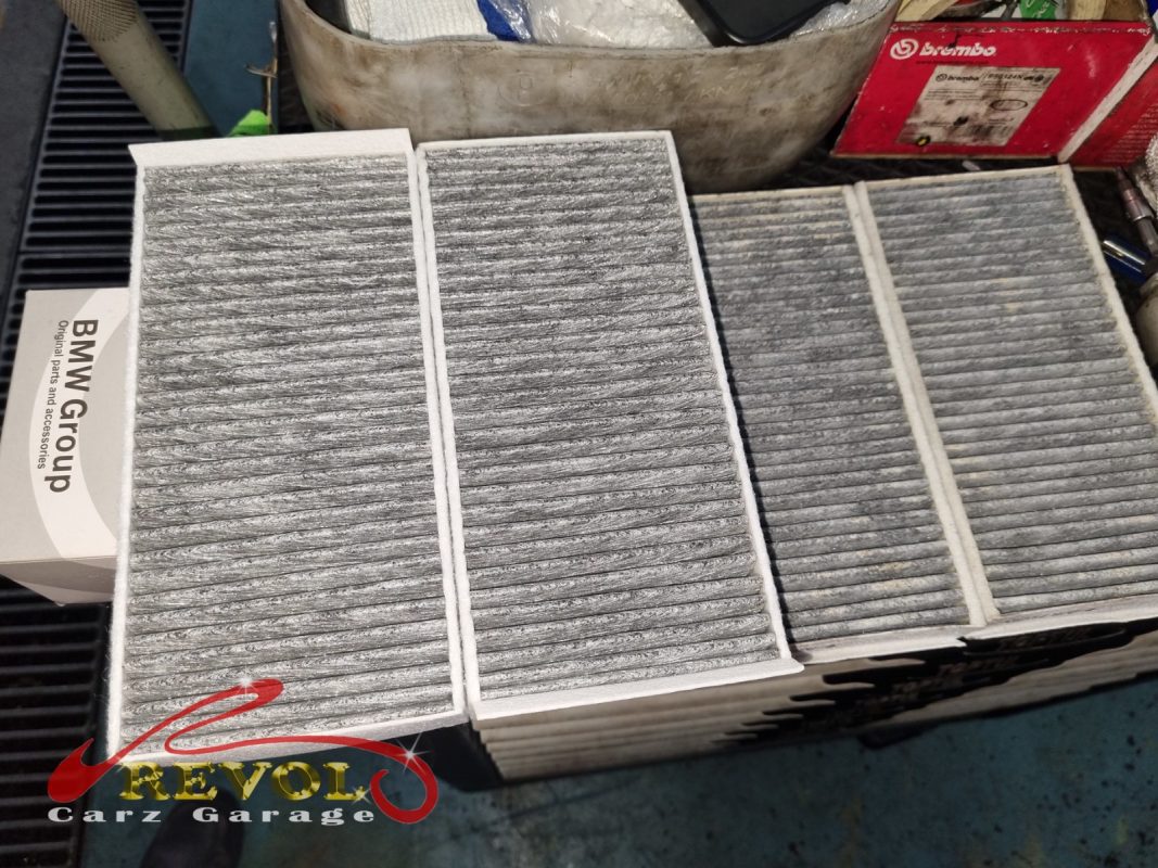 The new genuine BMW battery fitted, ready for IBS coding.
