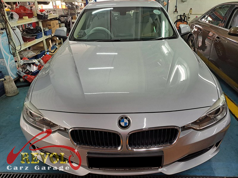 BMW 316i parked at the workshop, in for a flywheel oil seal repair.
