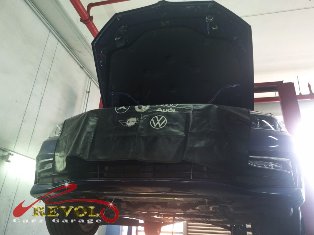 The cooling system checked on the BMW 520i with the engine overheating.