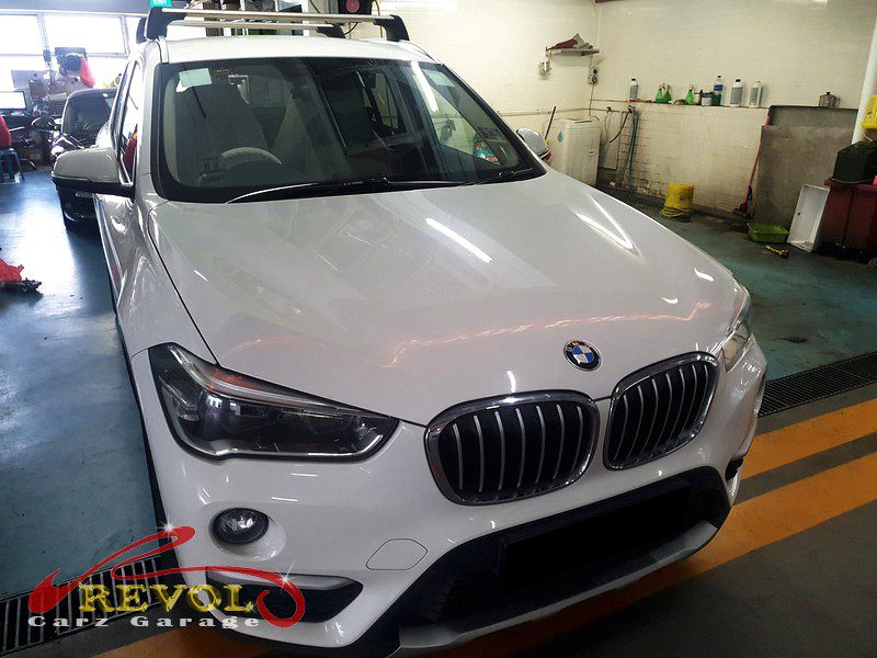 BMW X1 at the workshop, in for an oil level warning.