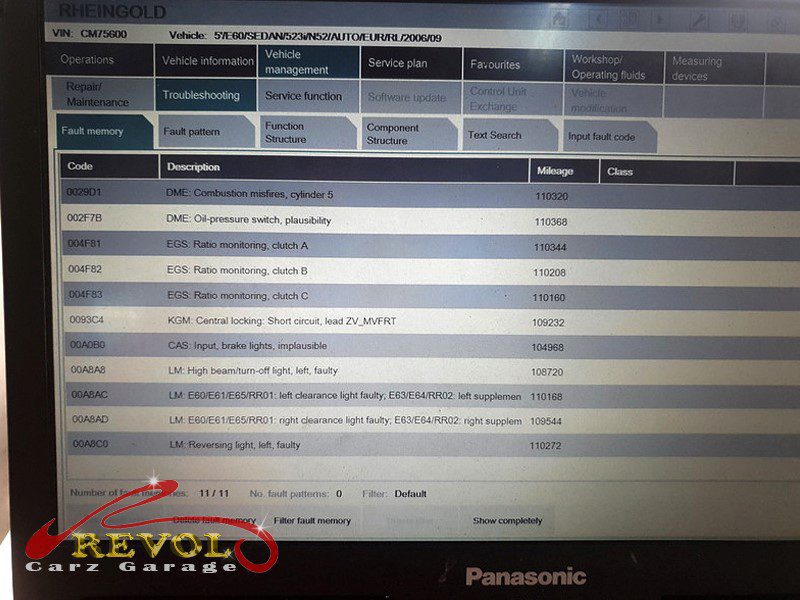 The diagnostic scan on the BMW 520i showing the gearbox clutch fault.