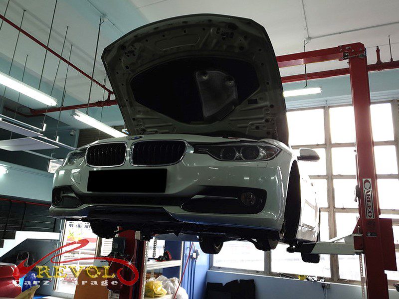 The full inspection on the BMW 316i confirming an internal engine fault.