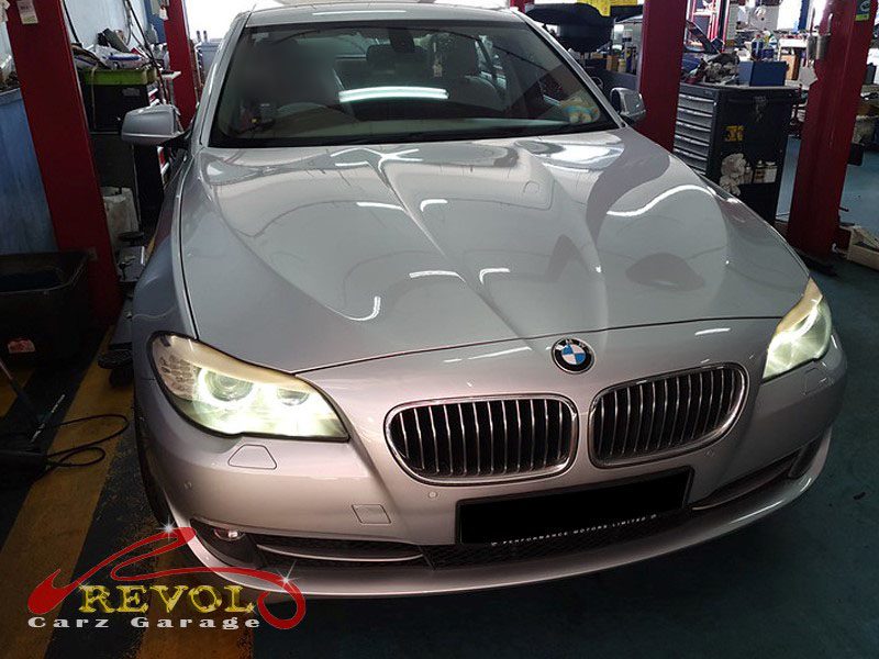 BMW parked at the workshop, in for an oil leak diagnosis.