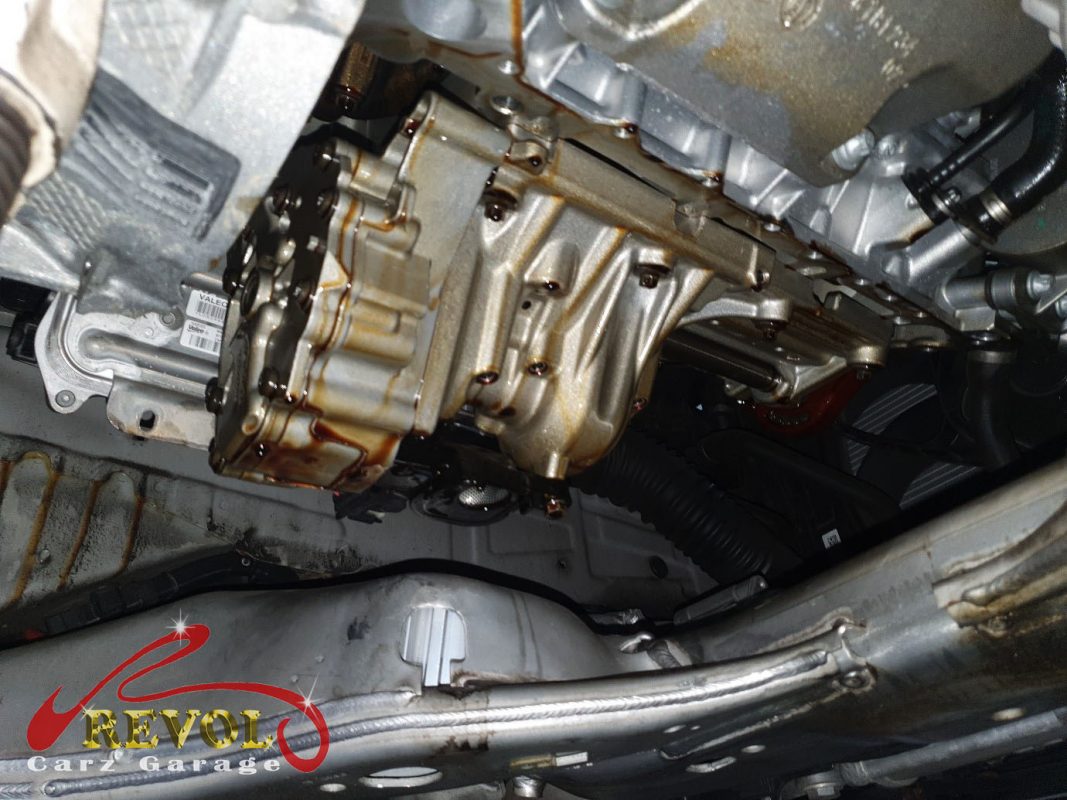 The sump pan removed and the mating faces cleaned back to bare metal.
