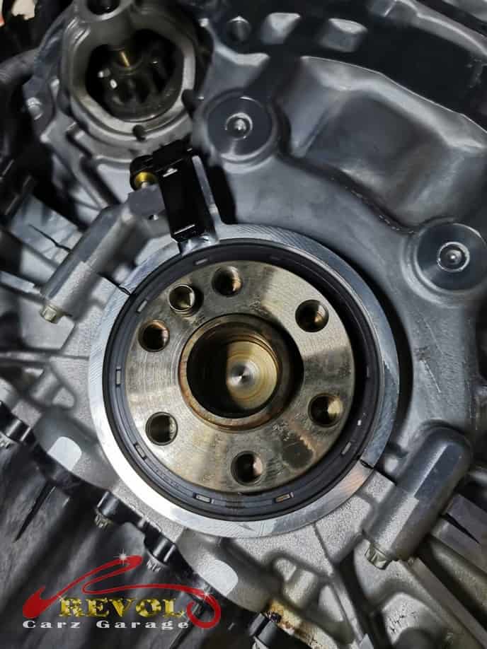 The gearbox dropped down to reach the rear oil seals.