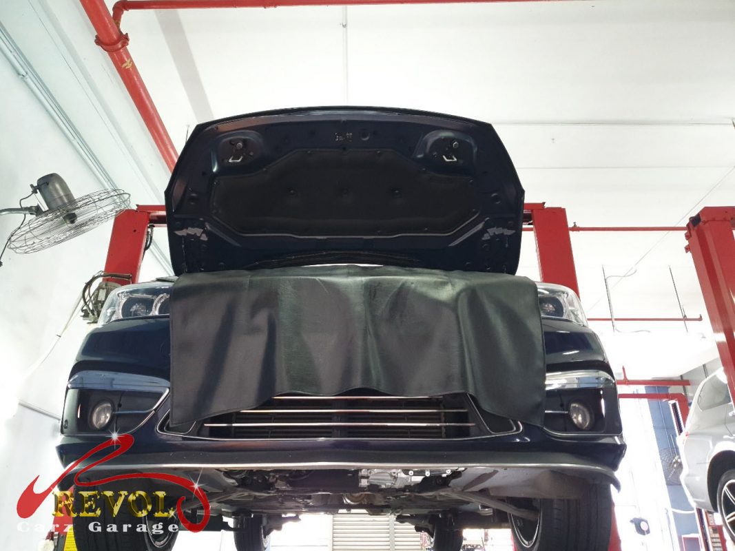 The engine oil and filter changed on the BMW 216d.