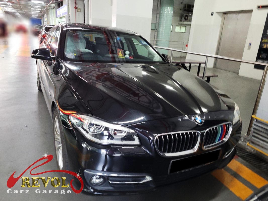 Diagnostic scan on the BMW 528i pointing to the failed parking brake actuator.