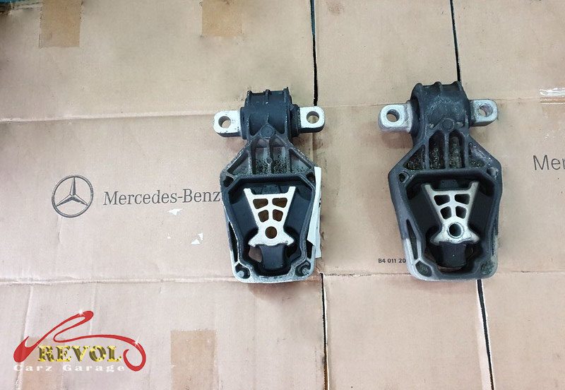 The full set of worn drivetrain mounts off the car.