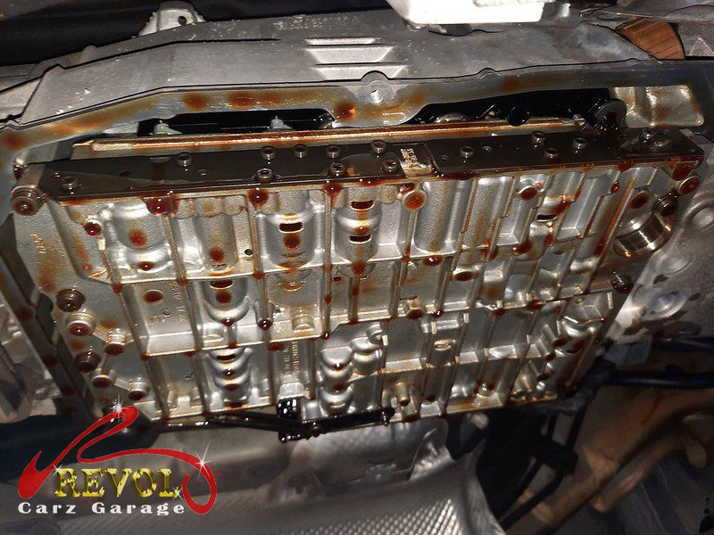 The new genuine Mercedes transmission filter and gasket ready to fit.