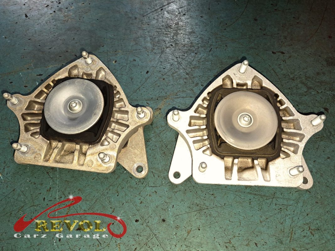 The new Mercedes-spec engine and gearbox mounts ready to fit.