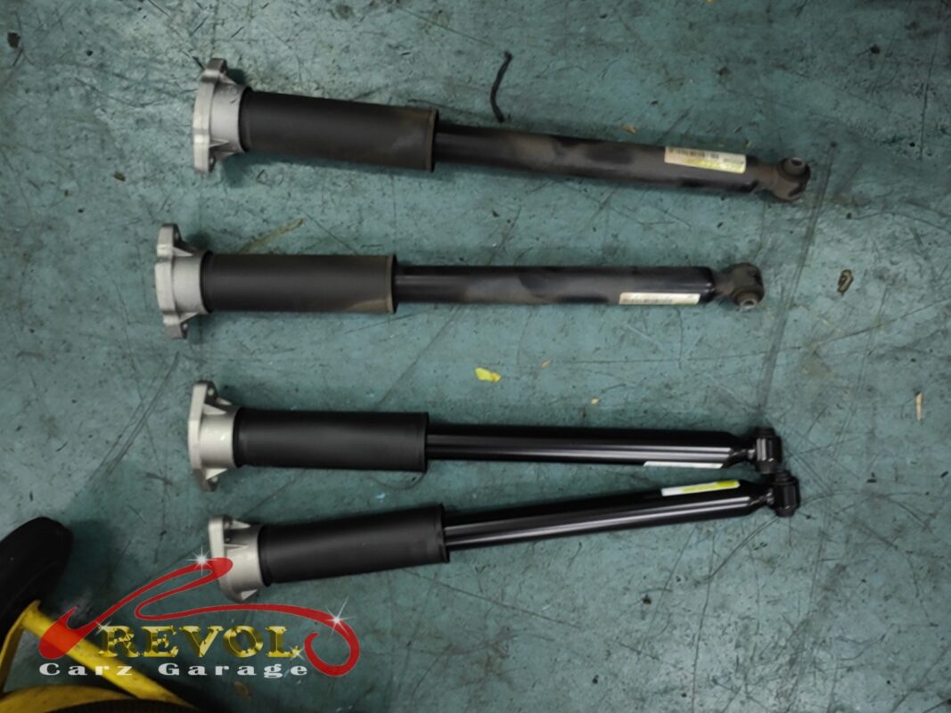 The new Mercedes-spec shock absorbers ready to fit, front and rear.