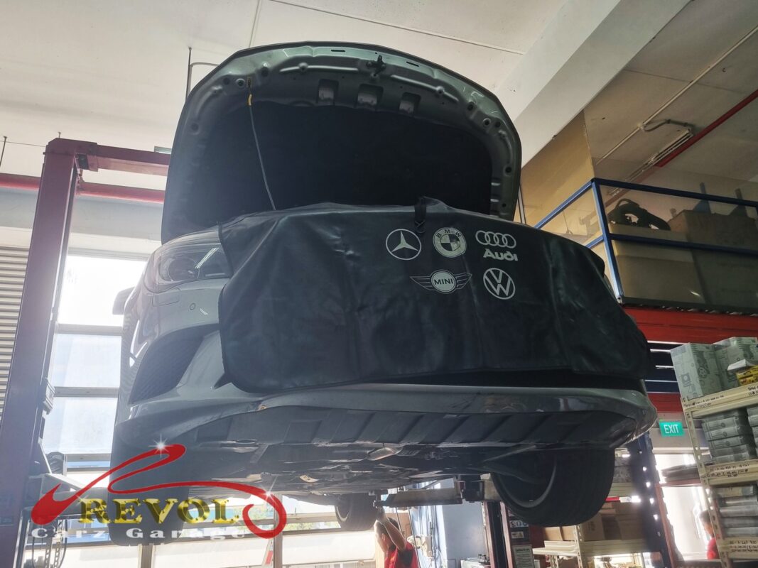 The cooling system pressure-tested on the Mercedes-Benz CLA180 during the leak hunt.