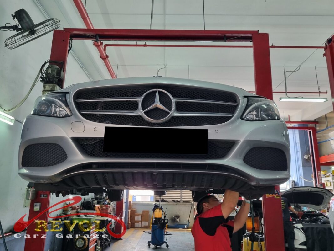 The noisy wheel checked on the lift on the Mercedes-Benz C180.