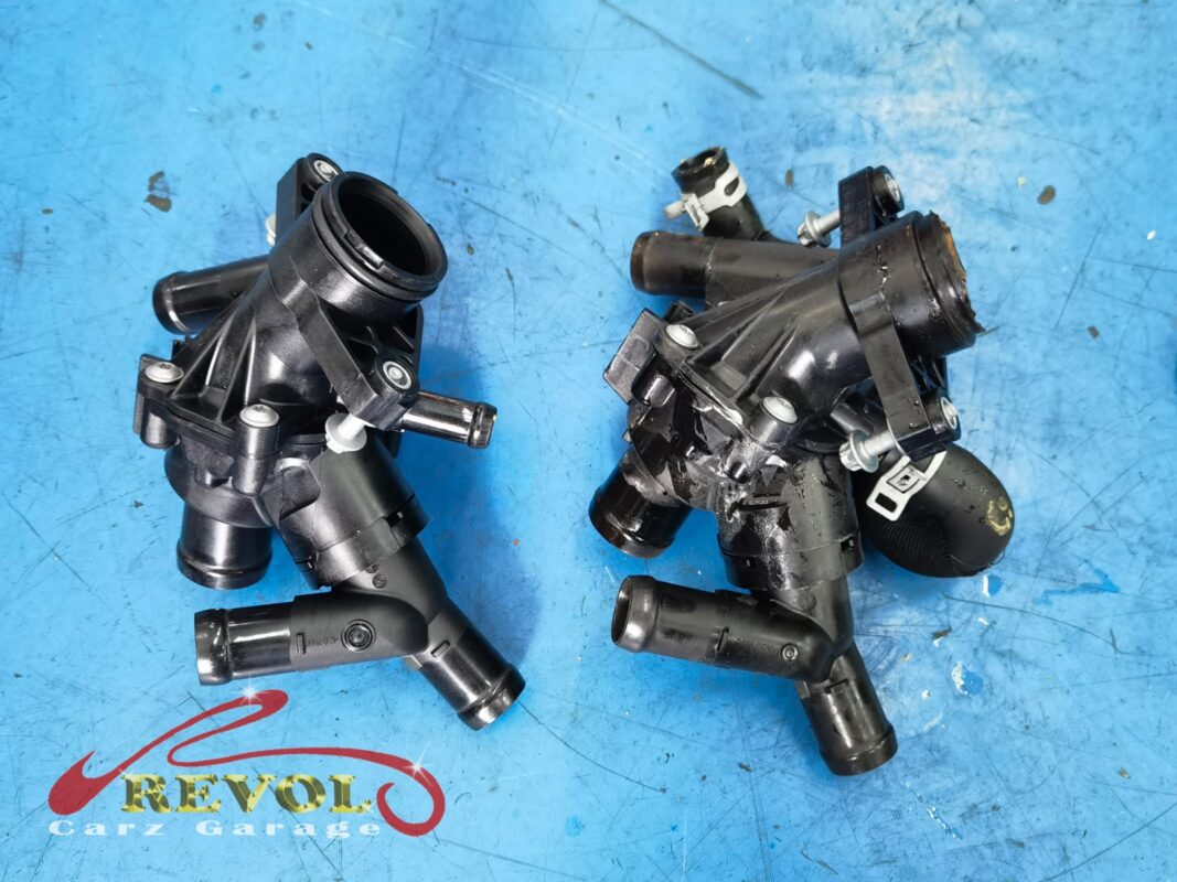 The new Mercedes-spec thermostat housing ready to fit.
