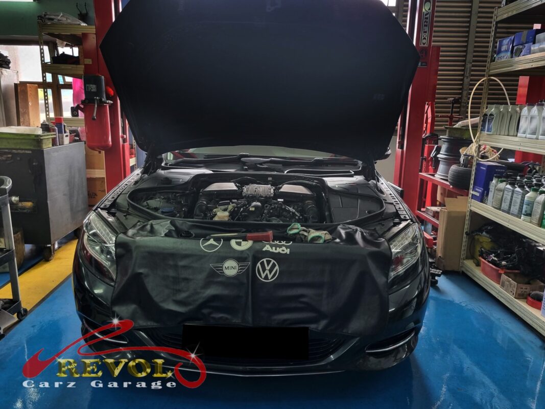 Mercedes-Benz S320L parked at the workshop for a full service.