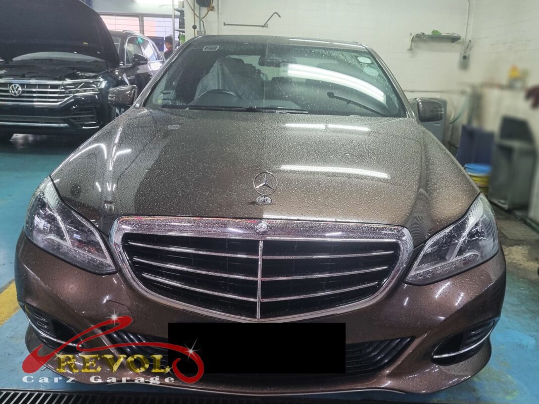 Mercedes-Benz E200 in for diagnosis of hard starts, stalling, and acceleration hesitation.
