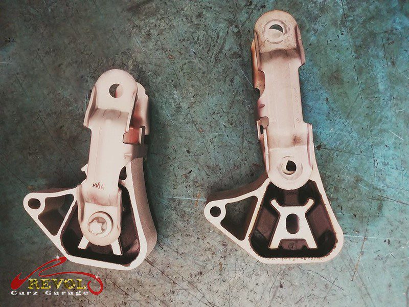 The new genuine Mercedes-spec engine and gearbox mounts ready to fit.