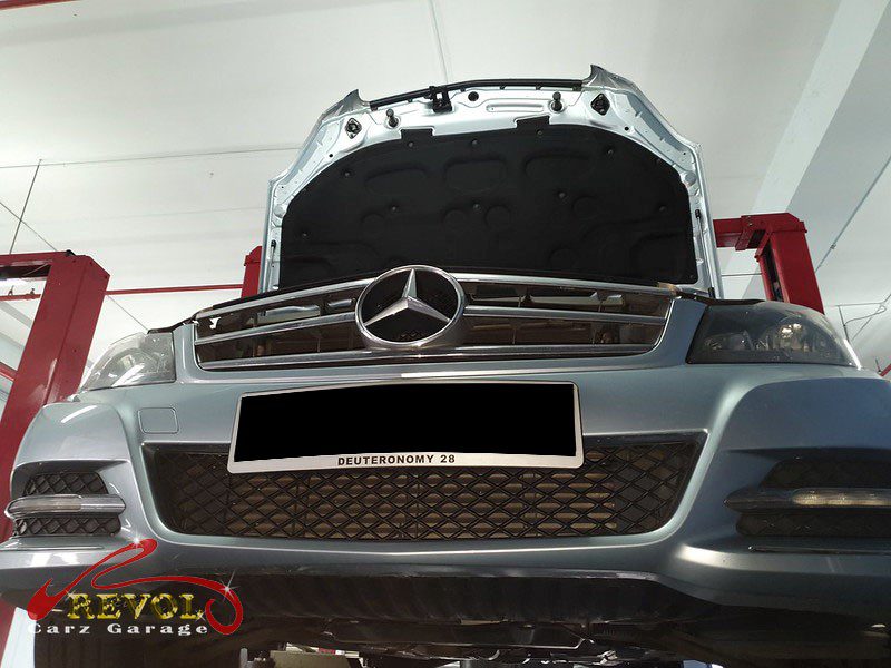 The fuel system checked carefully on the Mercedes-Benz C180, the smell traced to a perished hose.