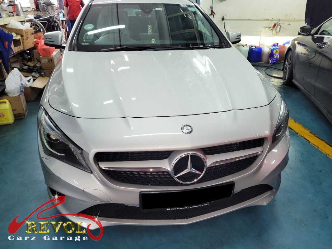 The new genuine Mercedes battery of the correct type fitted and registered.