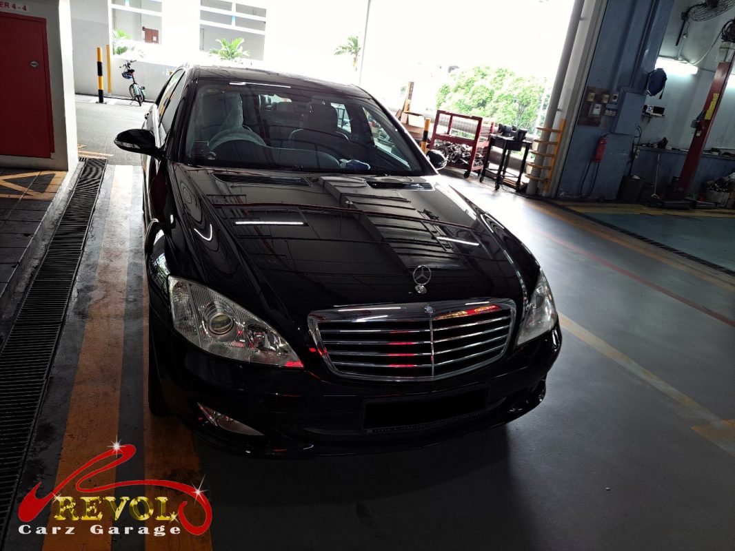 Mercedes-Benz S350L parked at the workshop, in for a power window repair.