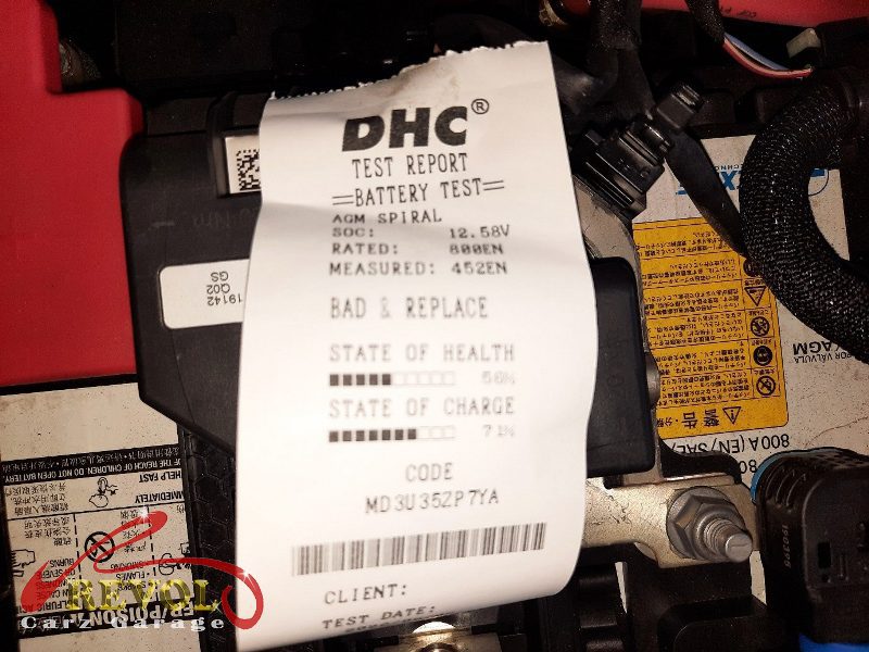 Battery and charging test on the Mercedes-Benz CLA180 showing the failed battery.