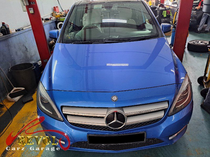Mercedes-Benz B180 parked at the workshop, in for a coolant level warning diagnosis.
