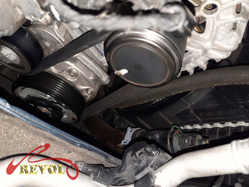 The aircon system checked on the Volkswagen Sharan, the compressor not building pressure.