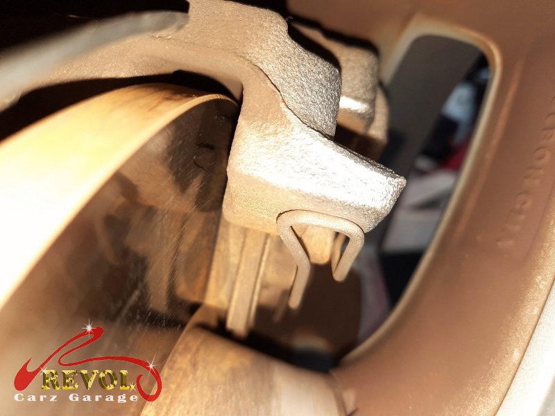 The brake fluid bled through fresh at every corner.
