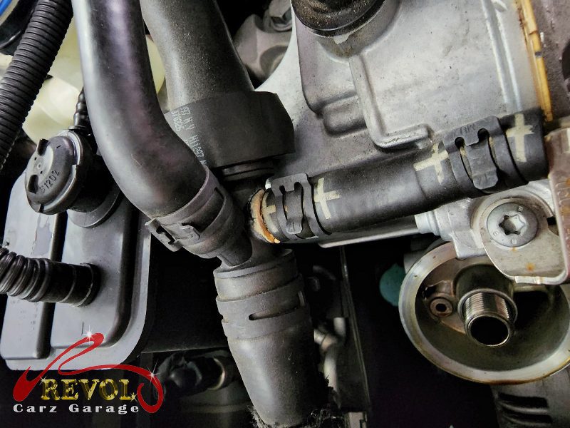 The new VW-spec fuel filter ready to fit.