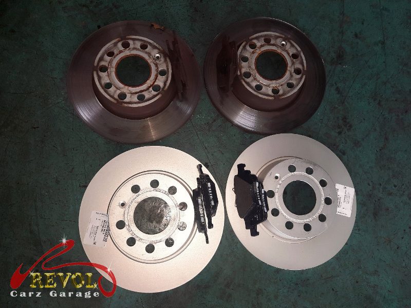 The new VW-spec front discs and pads ready to fit.