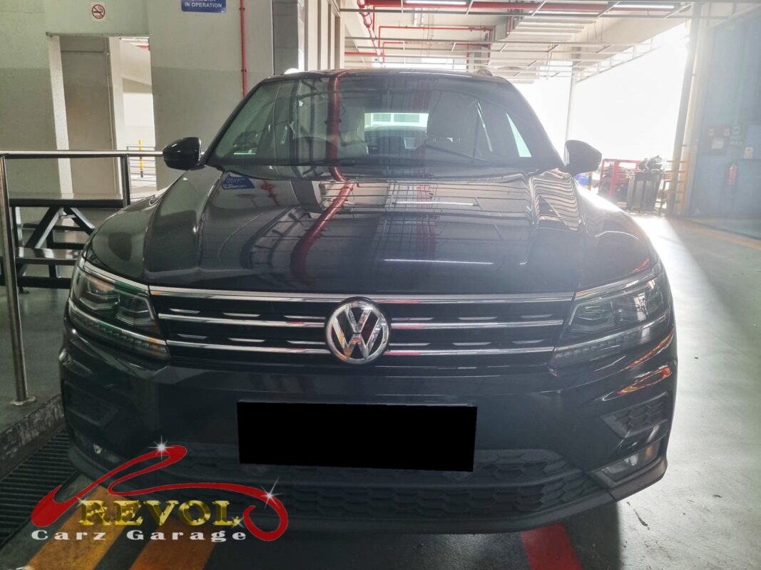 Volkswagen Tiguan with the engine cover off for oil separator replacement.