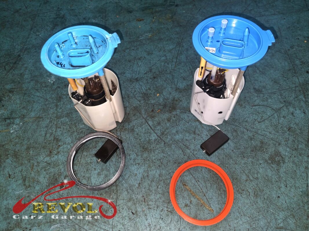 The old in-tank fuel pump assembly (left) beside the new VAG-spec replacement (right), with a fresh seal ring.