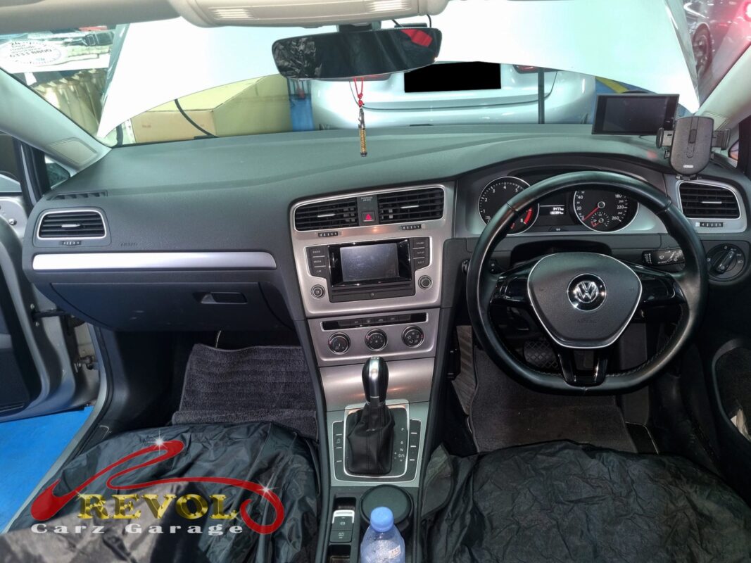 The dashboard rebuilt after the new evaporator core went in.
