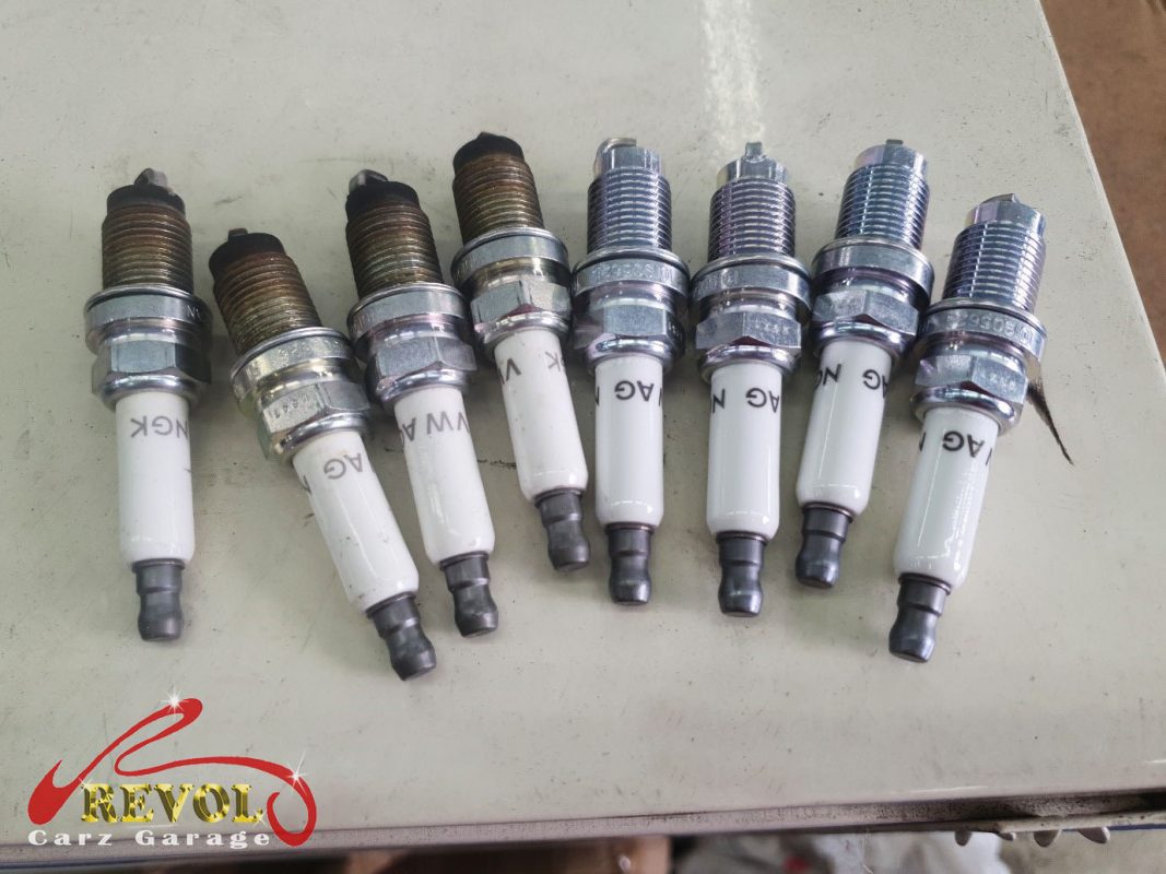 A full set of new genuine VW-spec coils and plugs ready to fit.
