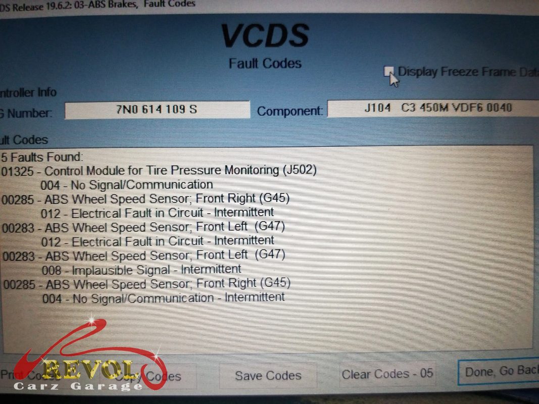 Diagnostic scan on the Volkswagen Sharan pointing to the failed wheel speed sensor.